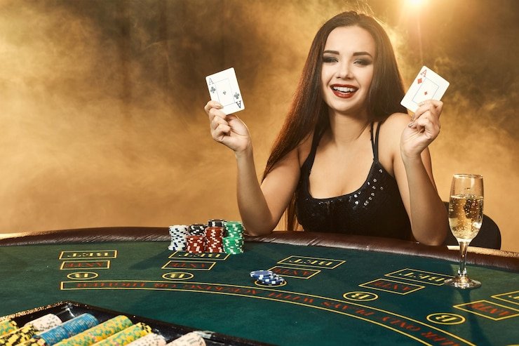 Antarmuka aplikasi mobile winslot303 menampilkan menu utama dengan akses ke taruhan olahraga, live dealer, dan permainan slot